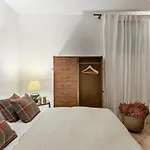 Weekend A 4*
