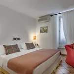 Bed & Breakfast Weekend A 4*