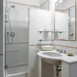 فندق مبيت وإفطار Weekend A 4*