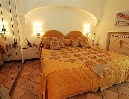 Weekend A Napoli 3*